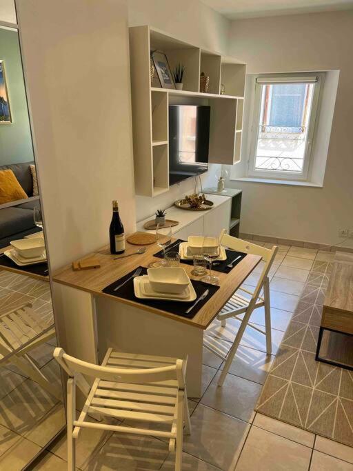 Appartement Climatise En Bord De Mer 라시오타 외부 사진